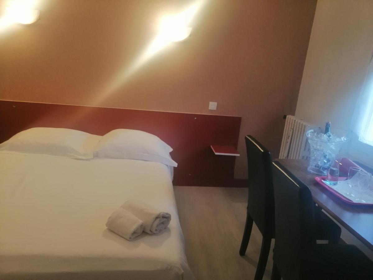 Hotel Francois Ier Bagneres-de-Luchon Ngoại thất bức ảnh