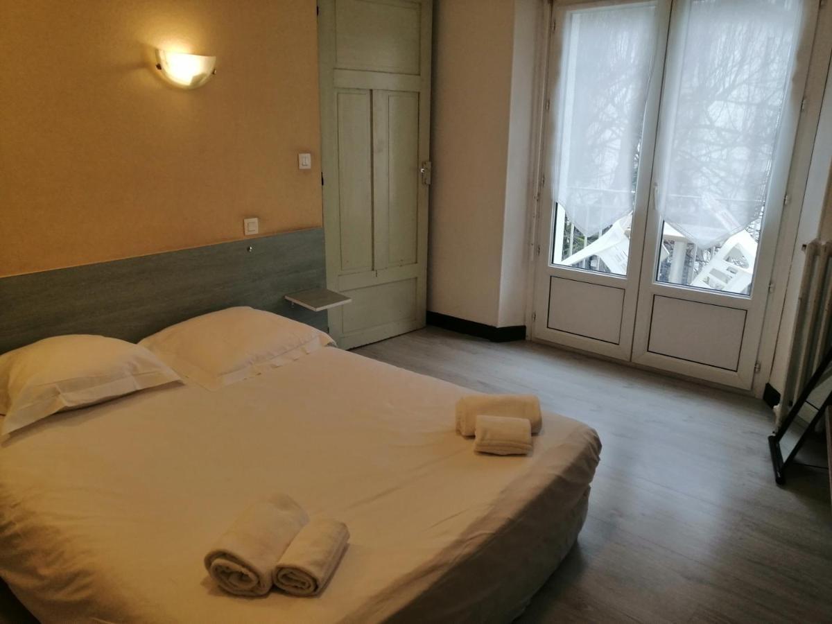 Hotel Francois Ier Bagneres-de-Luchon Ngoại thất bức ảnh